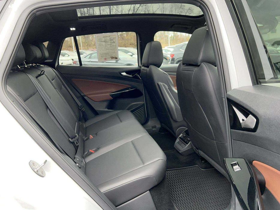 2021 Volkswagen ID.4 PRO