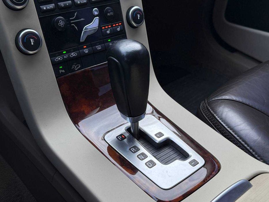 Volvo XC70 2008р 3.2 Бензин Повний привід Один власник Обмін Лізинг