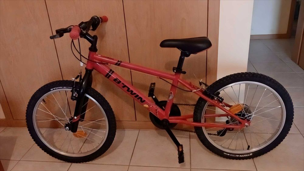 Bicicleta juvenil B TWIN (para desocupar)