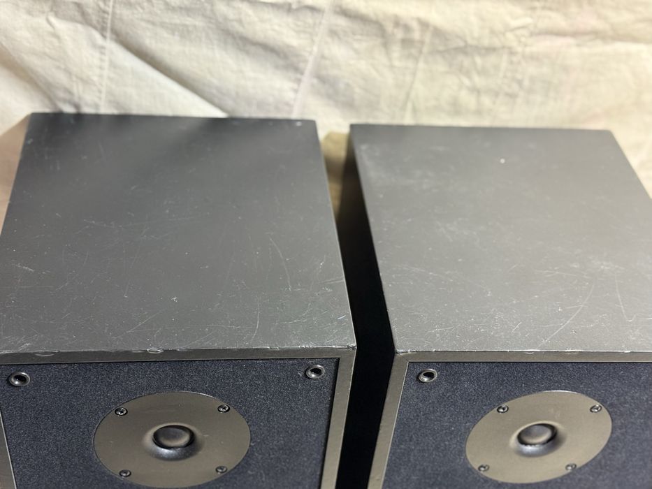 Акустика Elac ELT 7