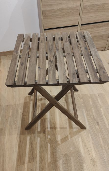 Mesa de madeira dobrável (IKEA)