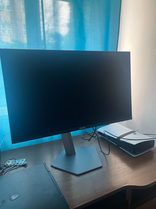 Monitor 32 cali OLED AG326UD