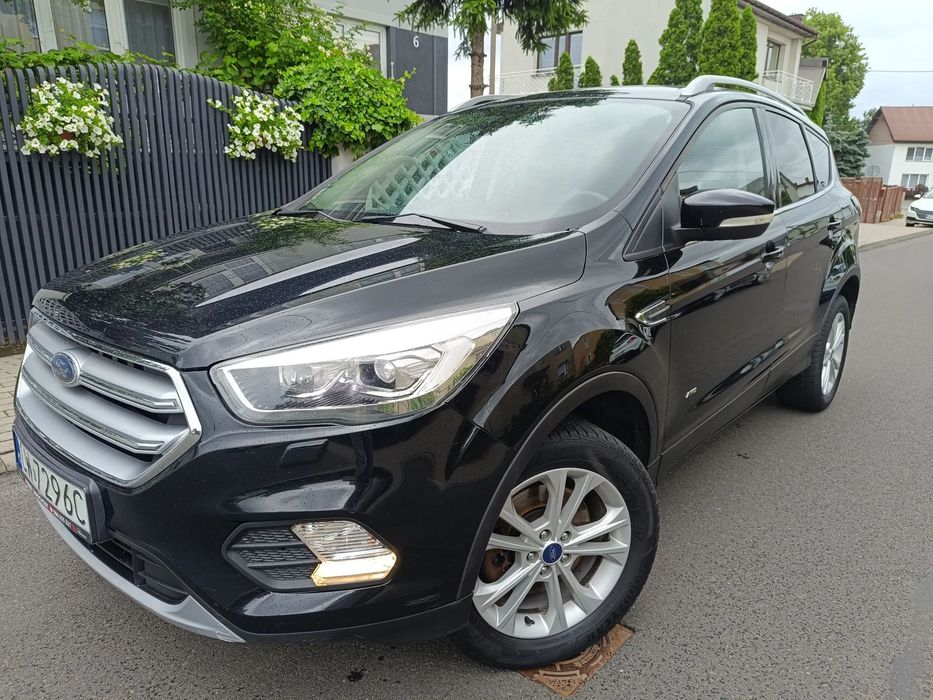 Ford Kuga 2.0 TDCI 4x4 titanium automat salon Polska serwis ASO FV23%