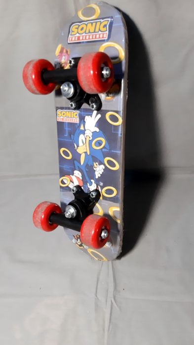 Mini skate sonic