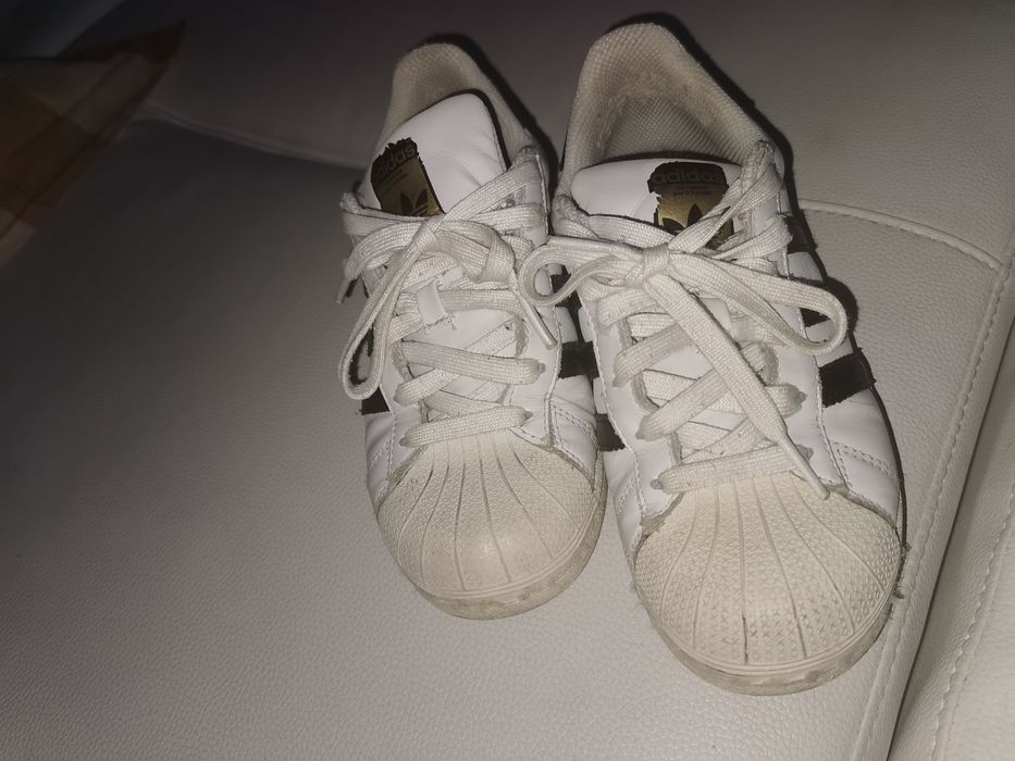 Adidas superstar