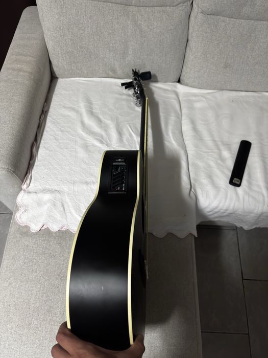 Guitarra eletrica/acustica