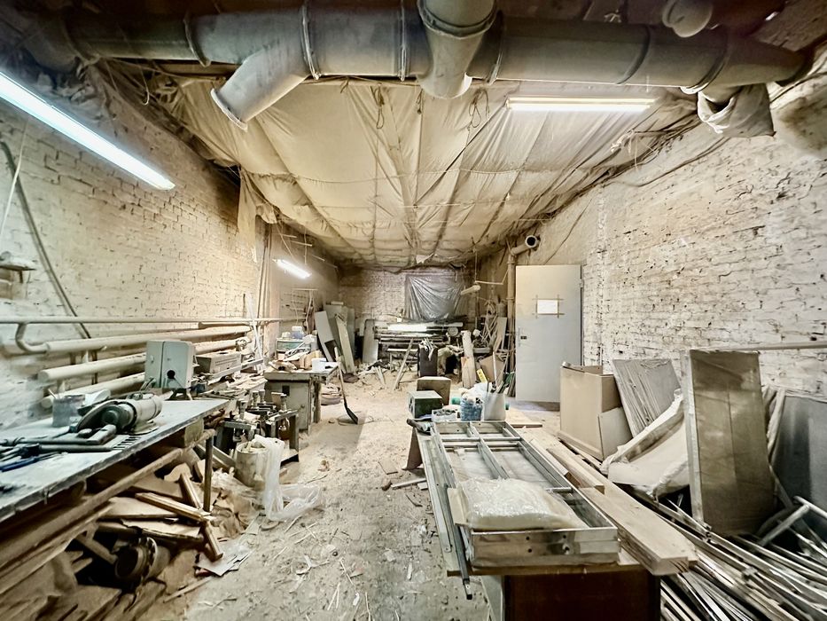 Сдам производственное помещение склад 12 квартал Богдана Хмельницкого ...