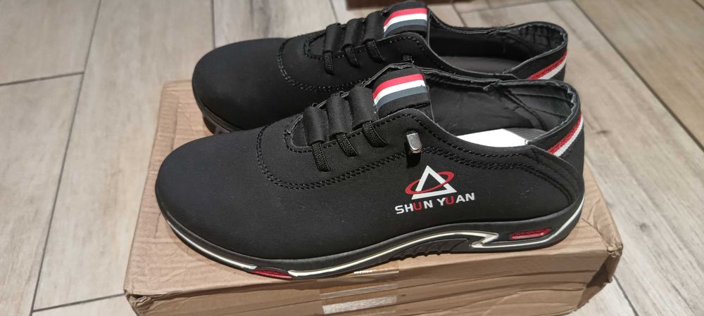 Nowe buty robocze róż.40