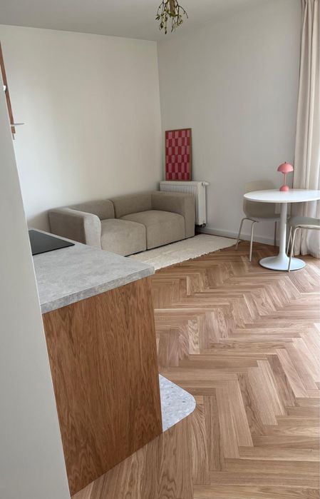 Nowe/ Łazienki/ Mokotów/ Wynajmę mieszkanie Polski Walczącej