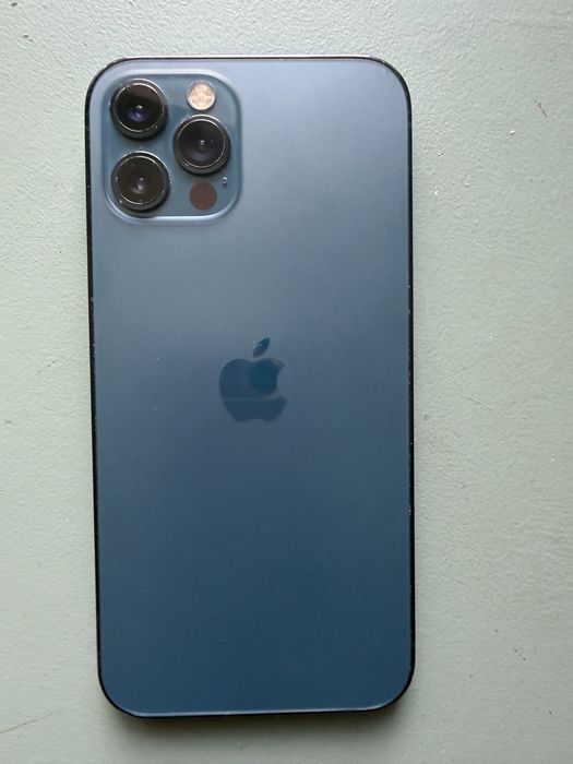 Iphone 12 pro granatowy
