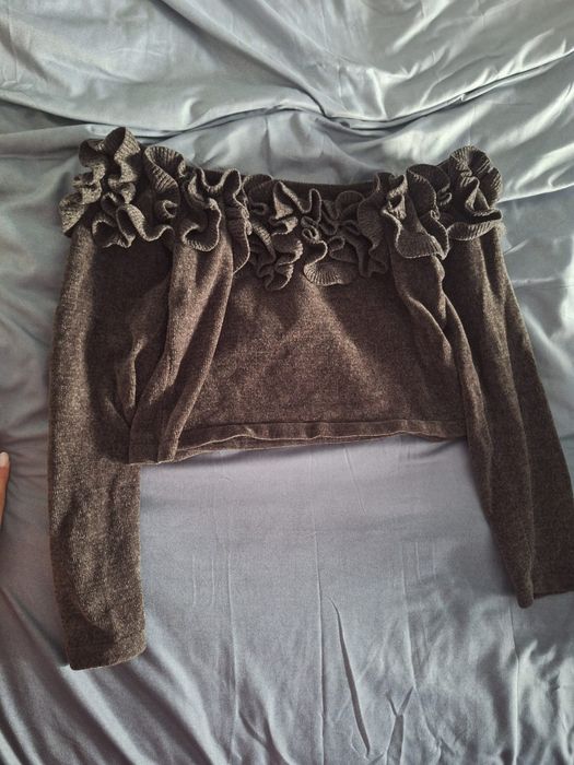Camisola de ombros