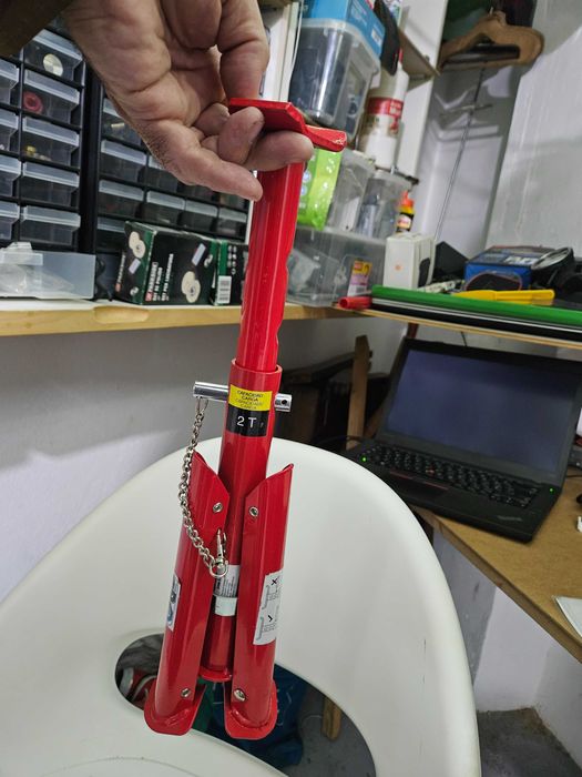 Cavaletes de Apoio para Carro 4 - 2 Toneladas cada