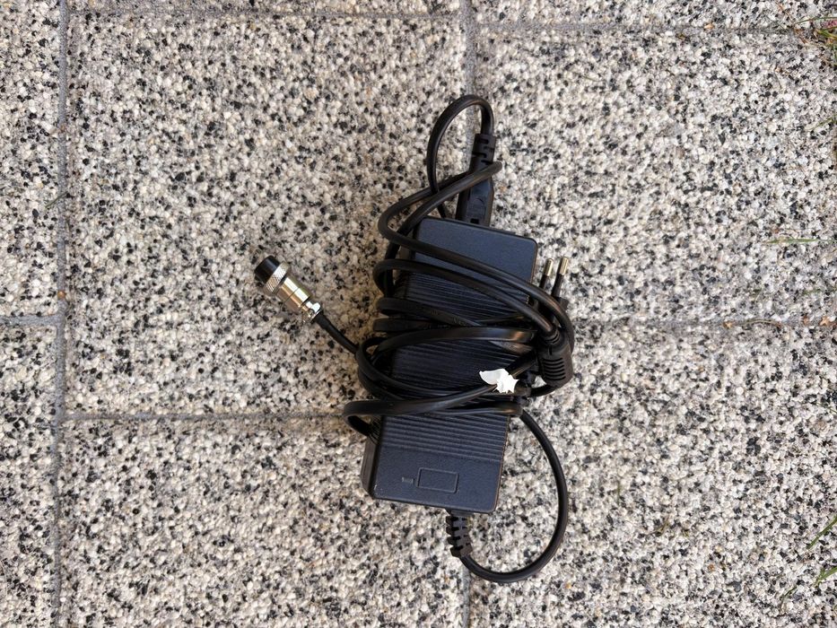 Hulajnoga elektryczna Motus 8.5 pro lite z ładowarką