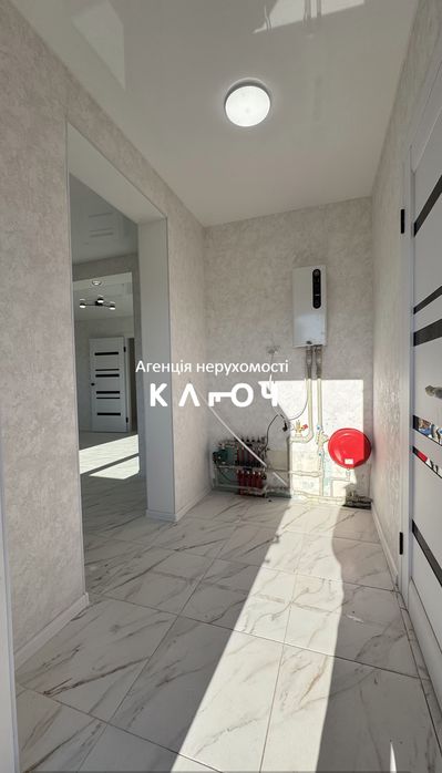 Продаж будинку з новим ремонтом р-н Тихої Гавані!