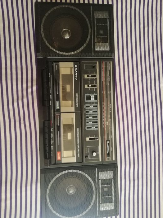 Radiomagnetofon Sanyo