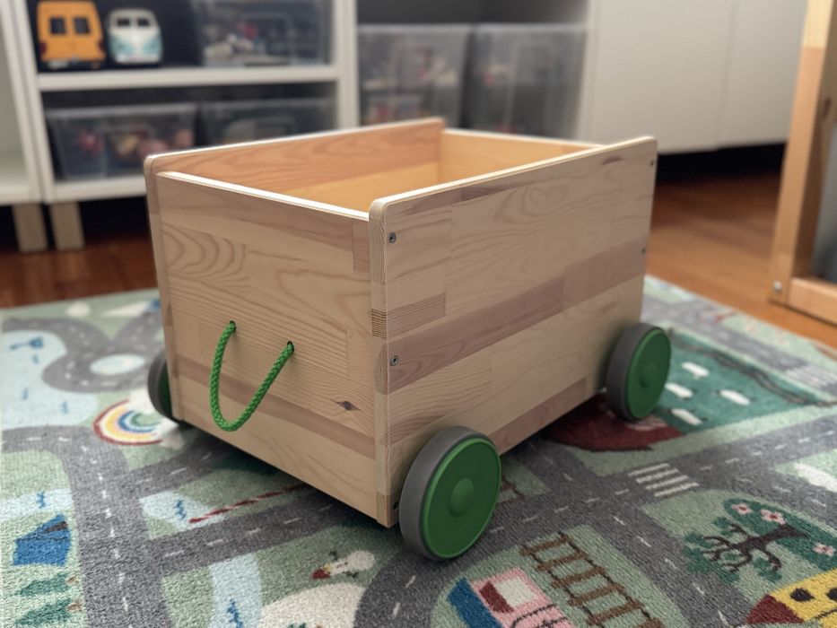 Ikea flisat carrinho