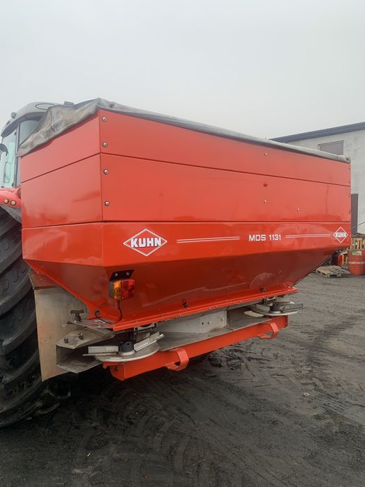 Rozsiewacz nawozu 3 tony kuhn vicon