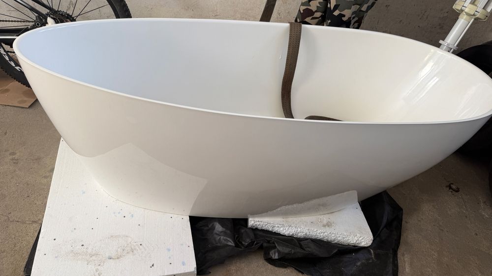 Wanna ceramiczna wolnostojąca