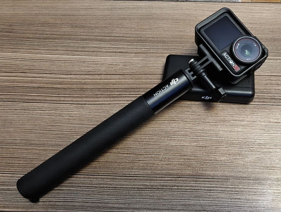 DJI Osmo Action 5 Pro Adventure Combo + аксессуары