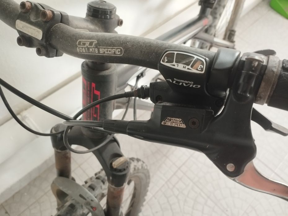 Bicicleta GT Avalanche 2.0  S