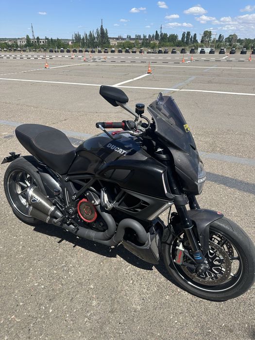 Ducati Diavel Carbon