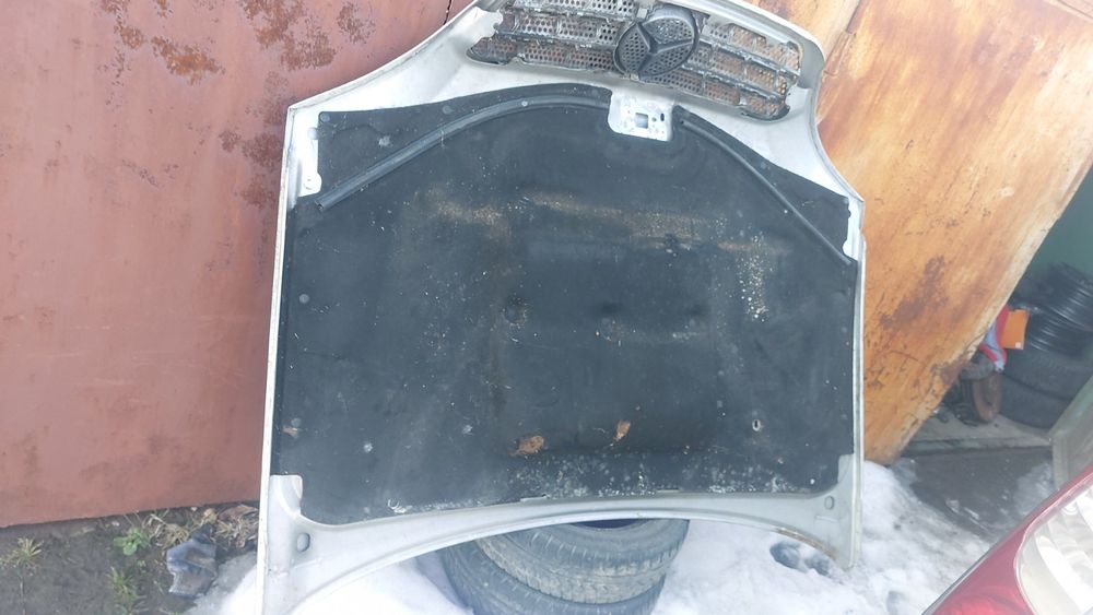 Капот з решіткою Mercedes ML w163 2001-2005