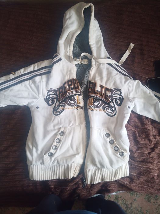 Продам кофту розмір М