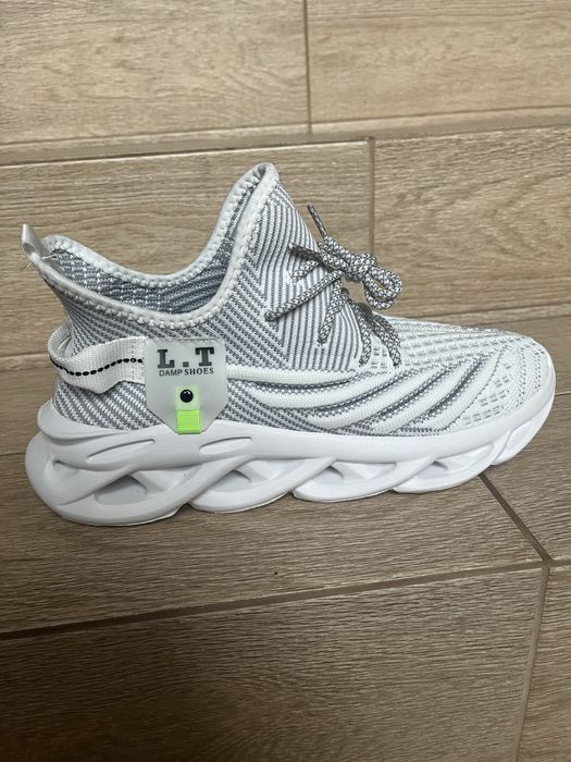 Кросівки Blade