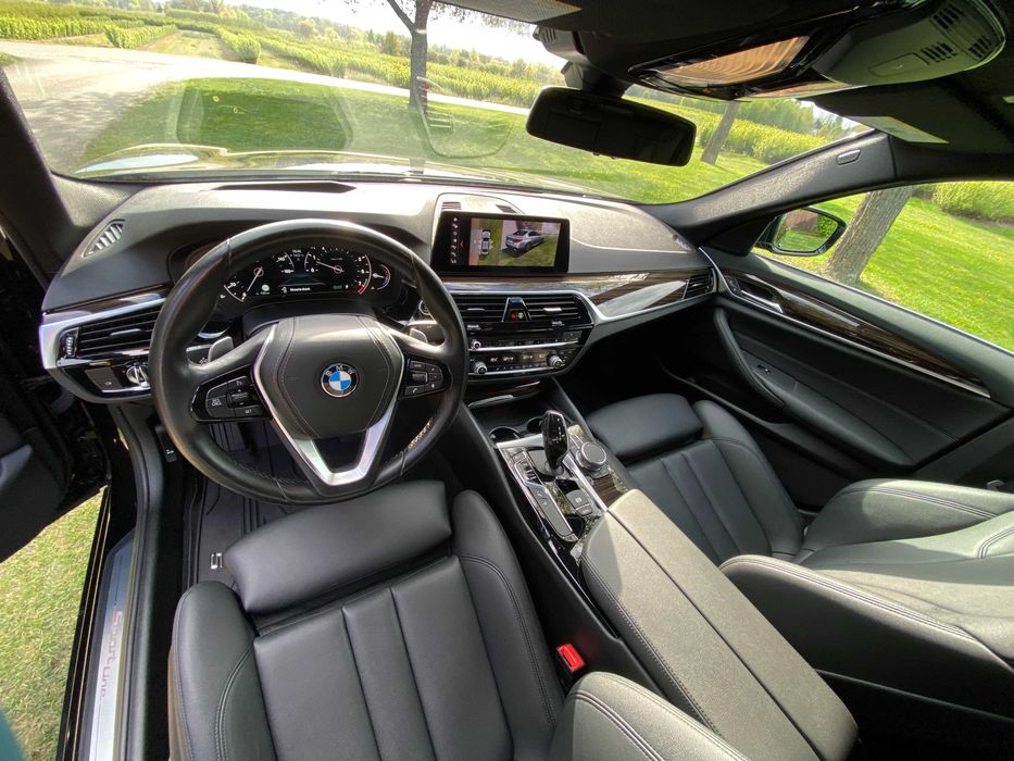 BMW Seria 5 530i Sport Line