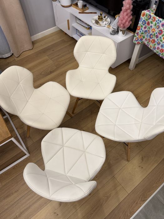Krzesła skandynawskie białe 4szt loft vintage