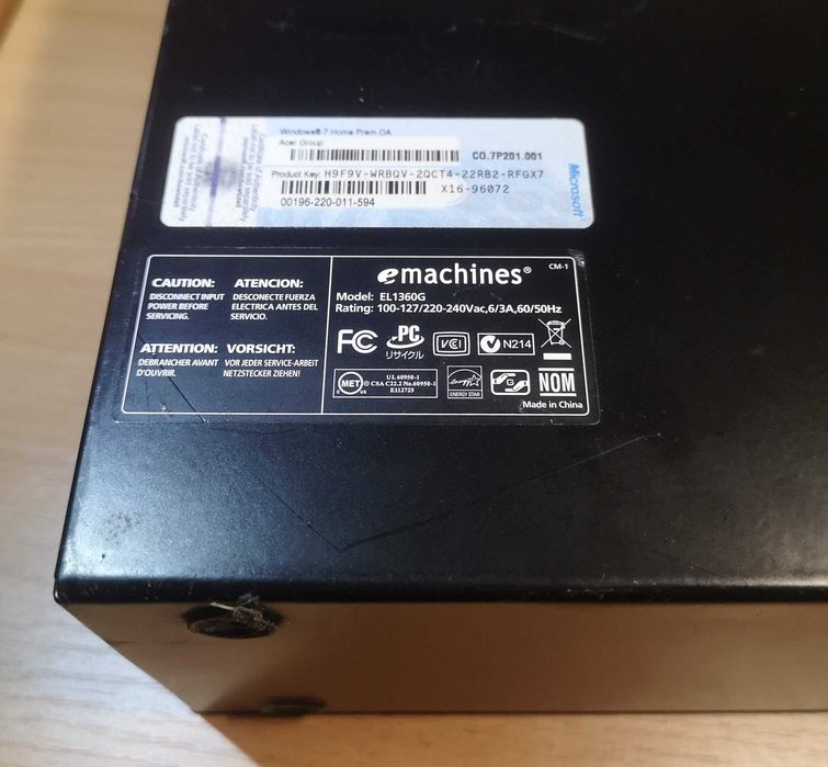 Комп'ютер eMachines el1360g системний блок AMD E-300 4GB RAM 160Gb HDD