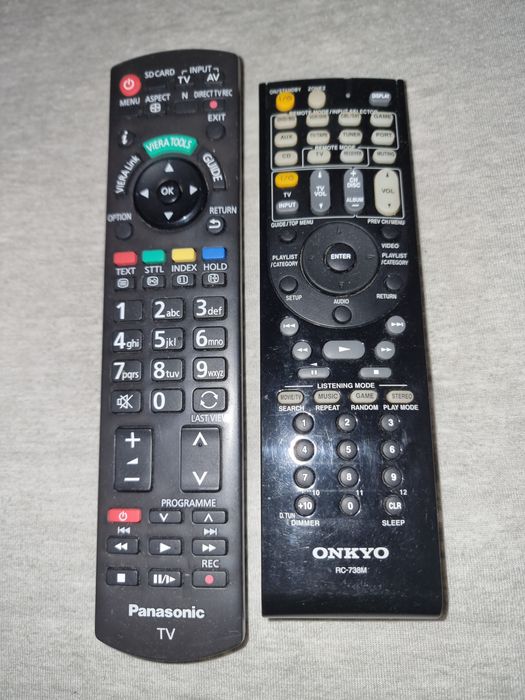 Piloty sony panasonic I onkyo