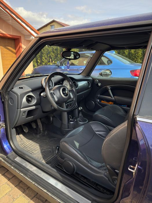 Mini Cooper R50 1.6 2004