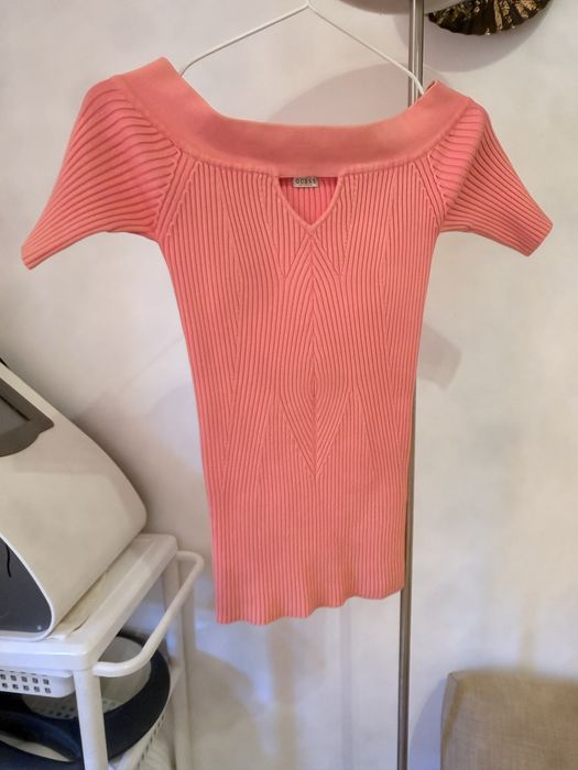T shirt guees salmao original