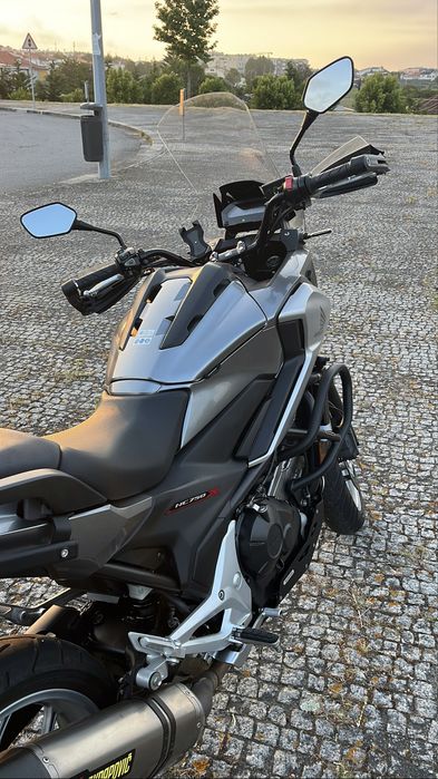 Honda NC 750X c/Extras – 32k km – Excelente Estado