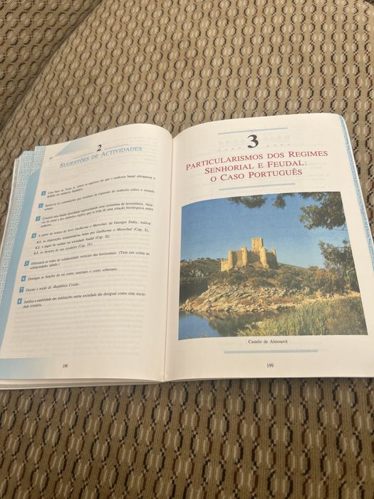 Livro de História - 10 ano