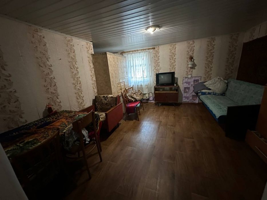 Продам будинок неподалік міста Кам’янець-Подільський