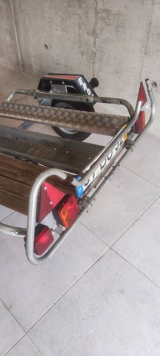 Atrelado para moto