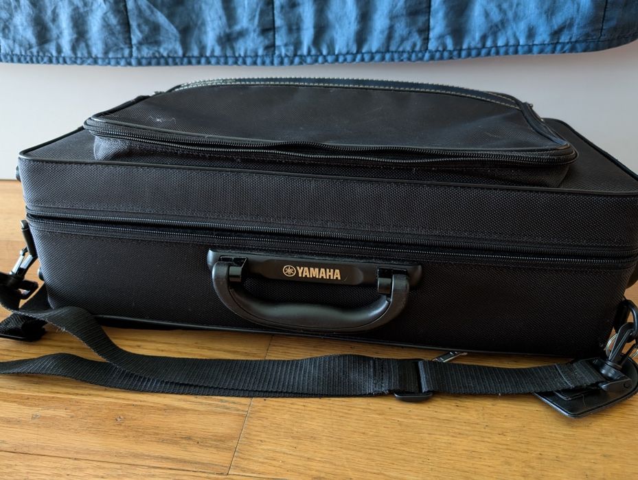 Trompete Prateada Yamaha 4335GII