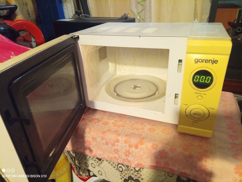Микроволновая печь Gorenje в отличном состоянии