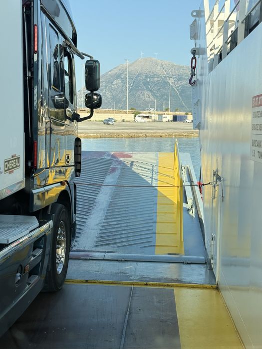 Пасажирскі перевезення Укаїна -Греція