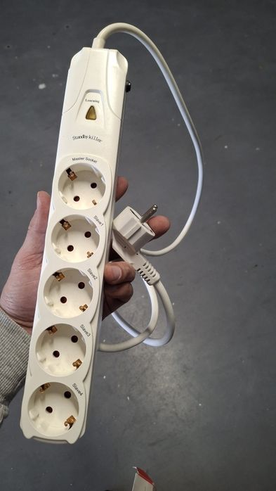 Tomada de consumo Inteligente