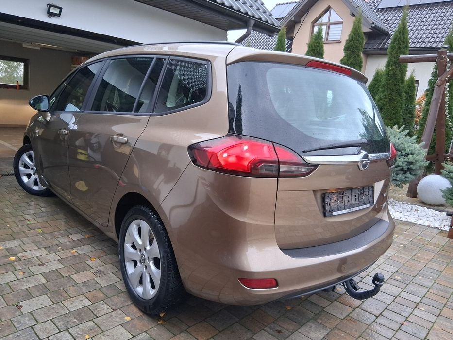 Opel Zafira Bezwypadkowy 2013 R 1.4 Turbo * Nowy rozrząd*
