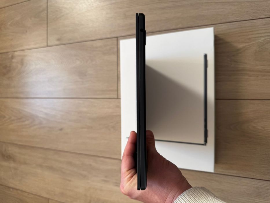 MacBook Air 13 M2 /8 gb/256gb/Midnight/2022