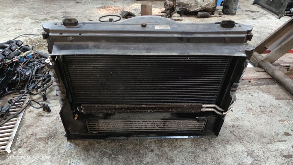 BMW e60 3.0d komplet chłodnic,automat