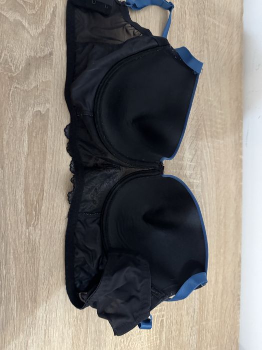 Biustonosz 70 E elegancki