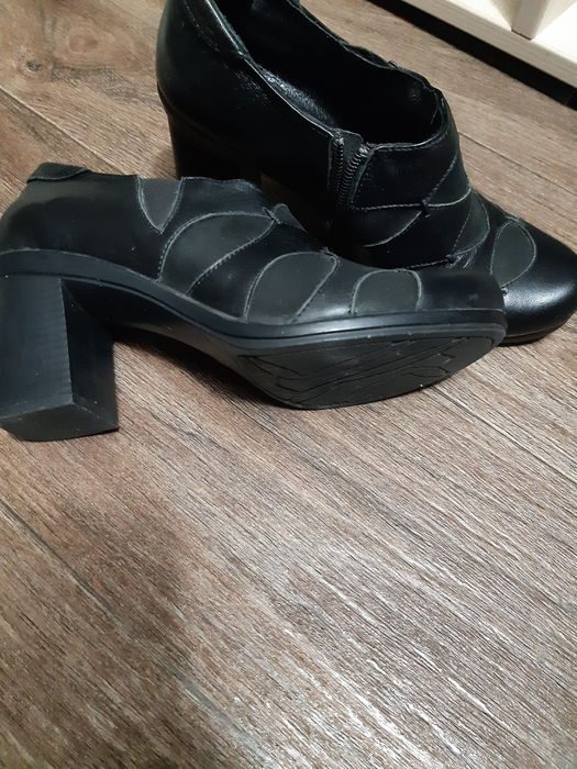 Туфлі кожані 36 розмір