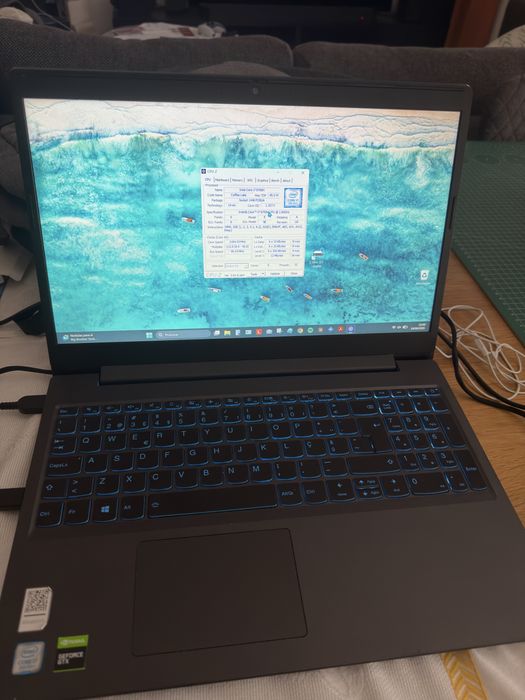 Portátil Gaming LENOVO IdeaPad L340-15IRH-646 - RAM 8 GB - 512 GB SSD - 15.6’’