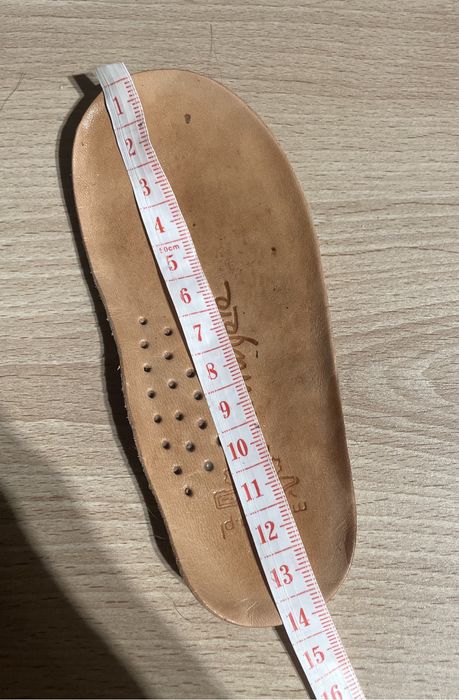 Buty trzewki Mrugała 21