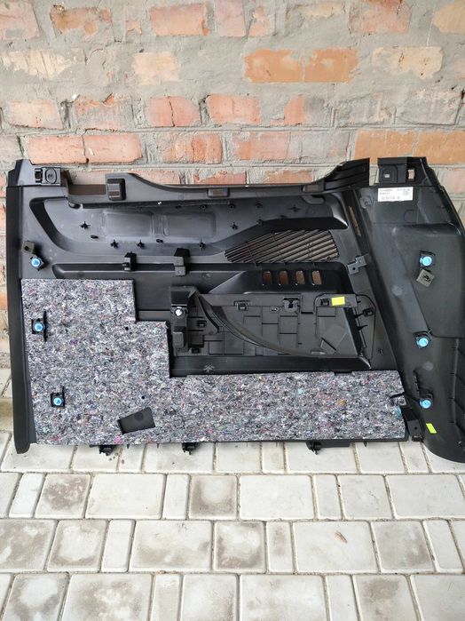 Combo berlingo iv rifter карта обшивка зад ліва